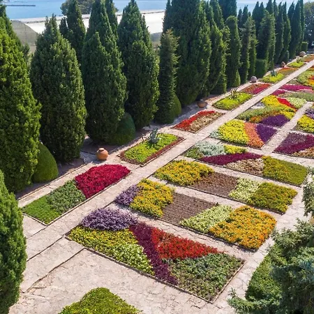 Viktoria Διαμέρισμα *