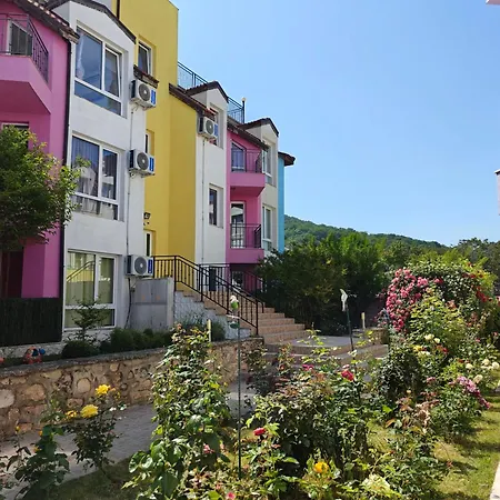 Viktoria Apartamento