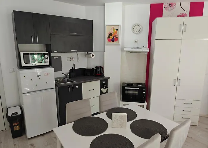 Viktoria * بالشيك